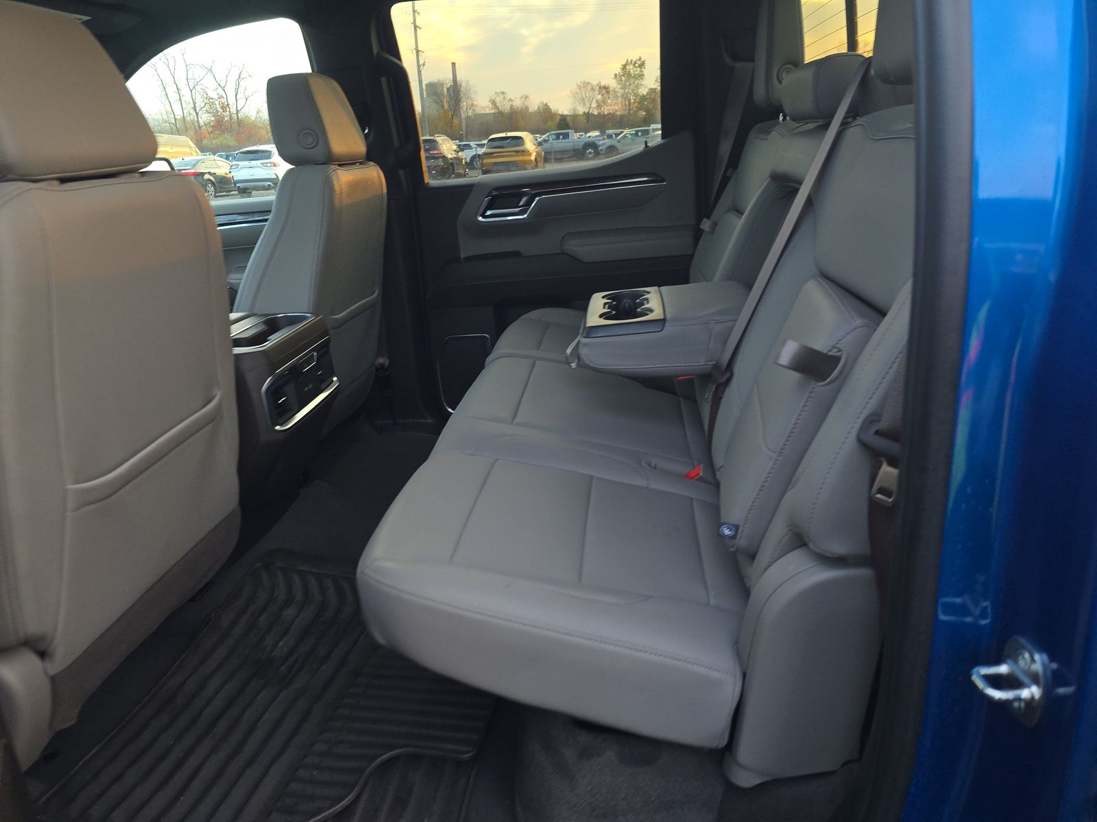 2023 Chevrolet Silverado 1500 LTZ AWD