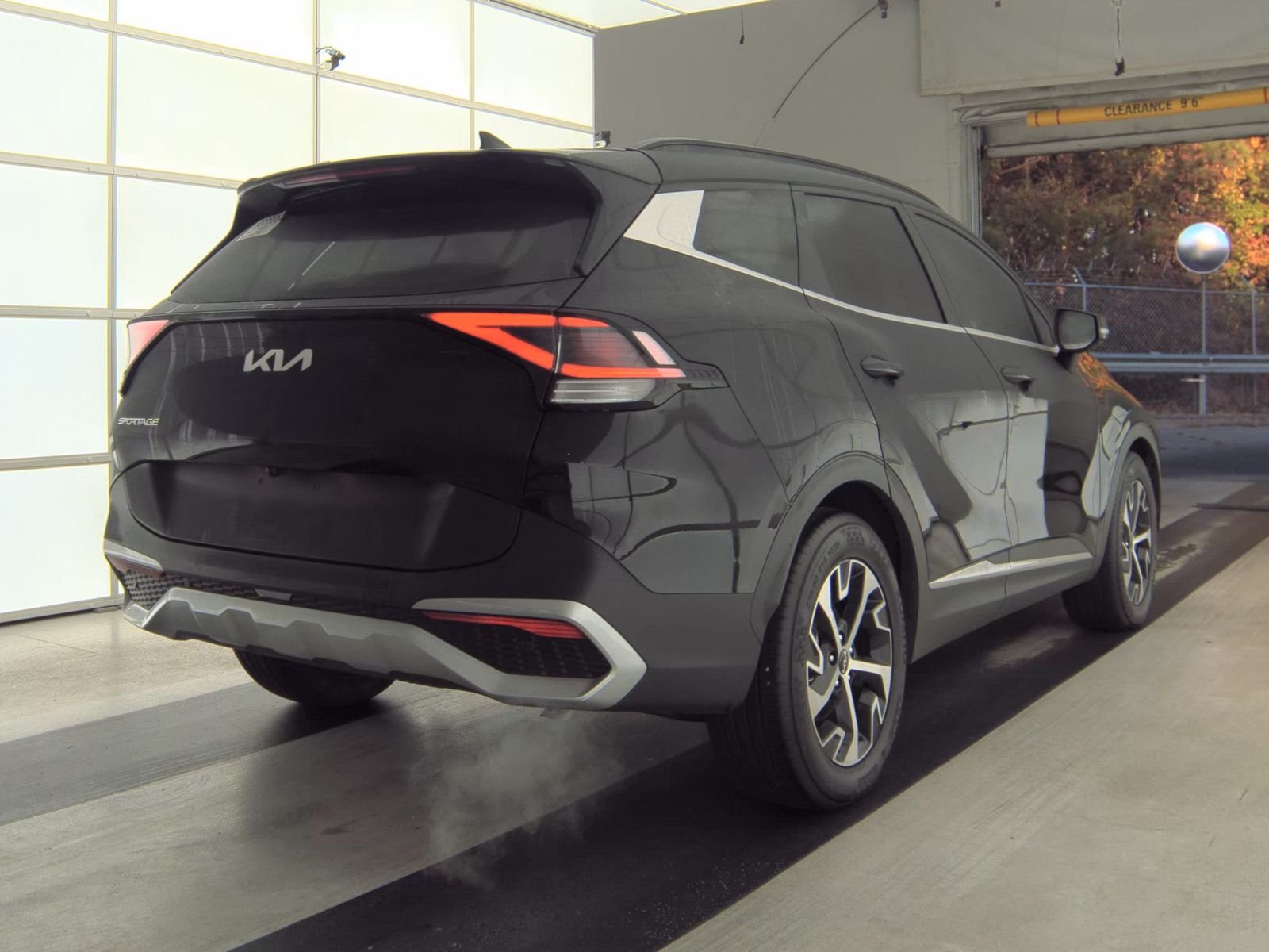 2025 Kia Sportage EX FWD