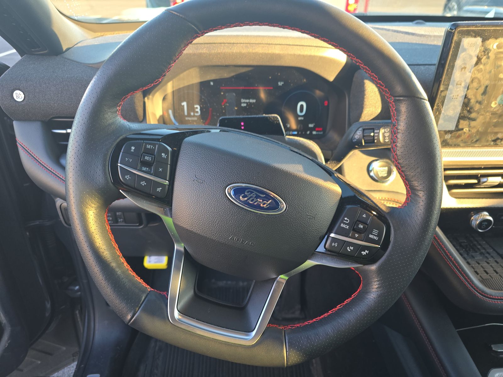 2025 Ford Explorer ST-Line AWD