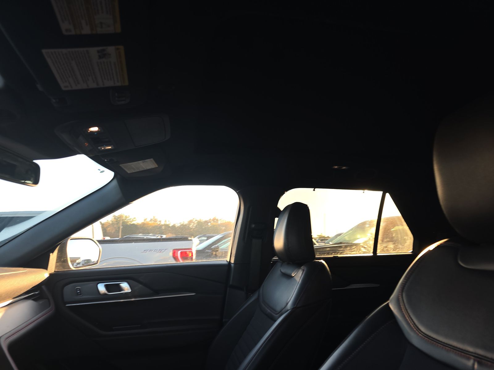 2025 Ford Explorer ST-Line AWD