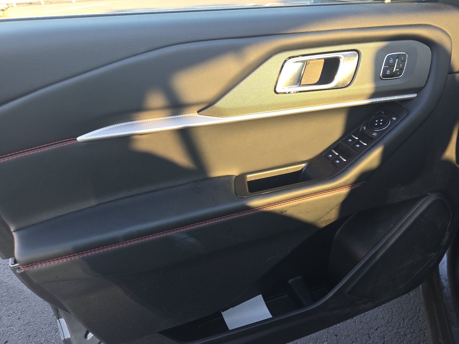 2025 Ford Explorer ST-Line AWD