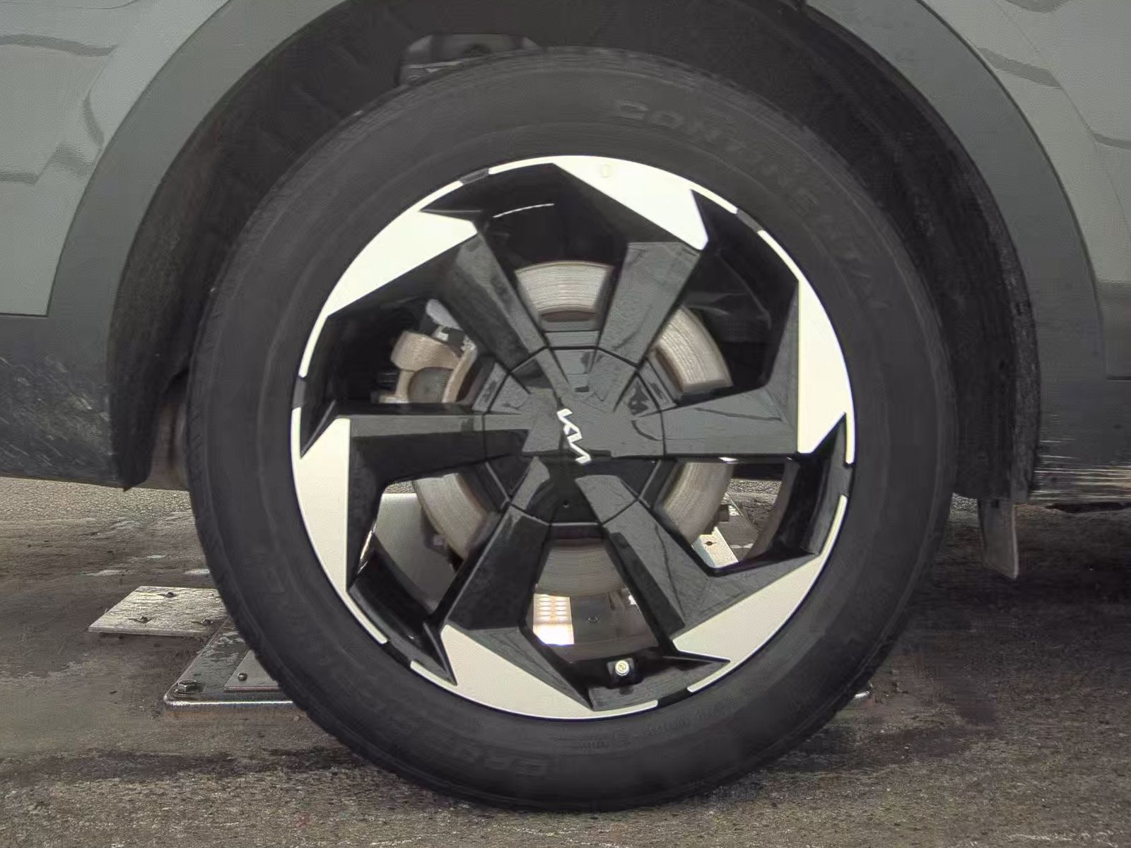 2025 Kia Sorento Hybrid EX AWD