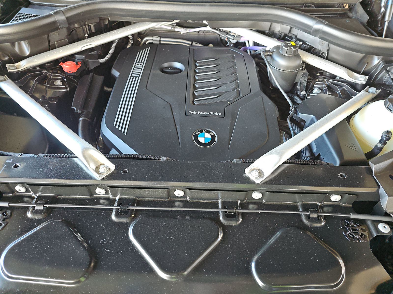 2023 BMW X5 xDrive40i AWD