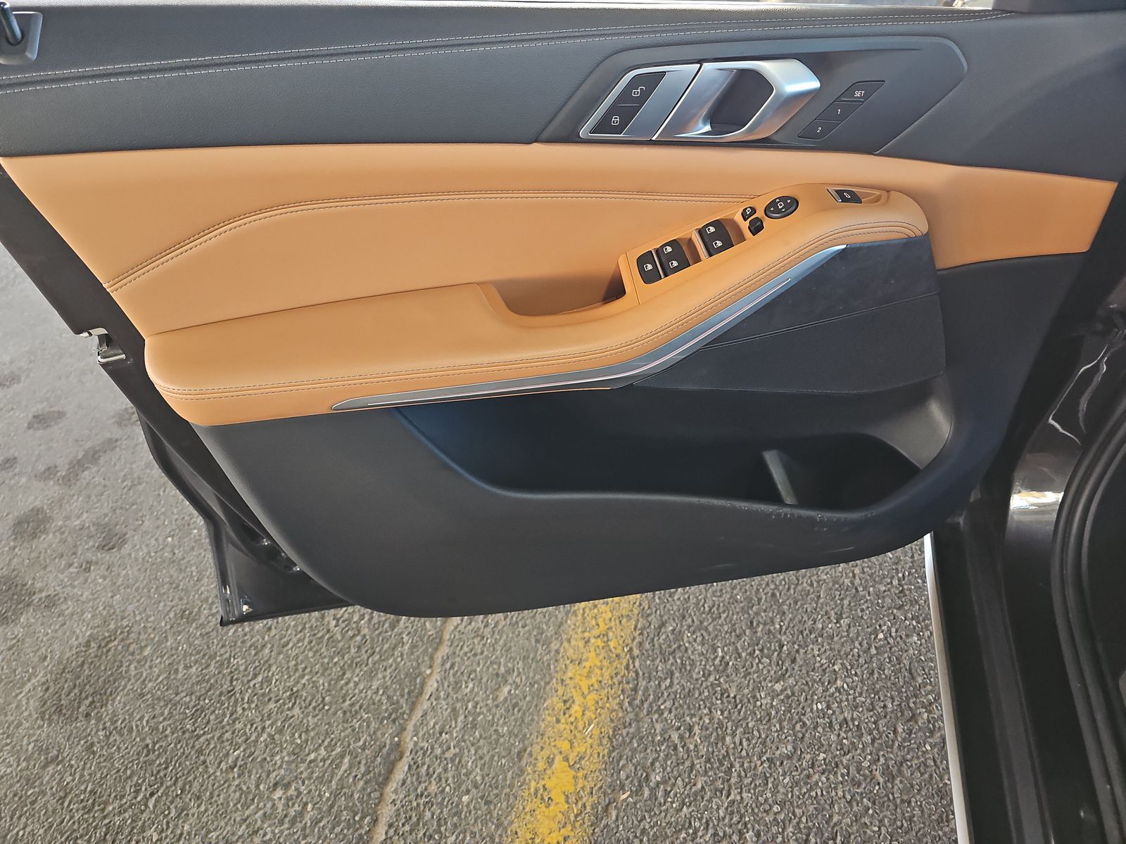 2023 BMW X5 xDrive40i AWD