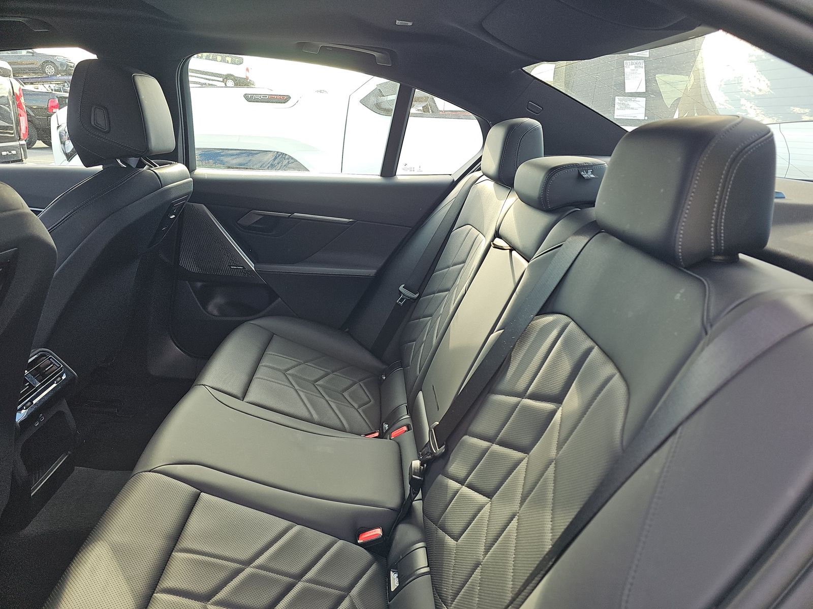 2025 BMW 5 Series 540i xDrive AWD