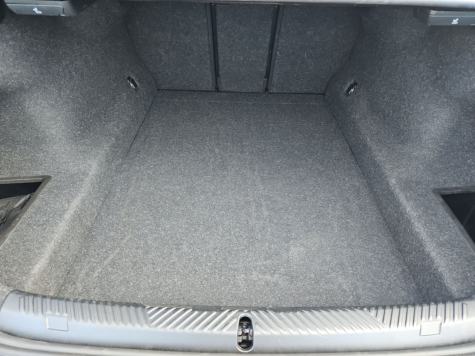 2025 BMW 5 Series 540i xDrive AWD