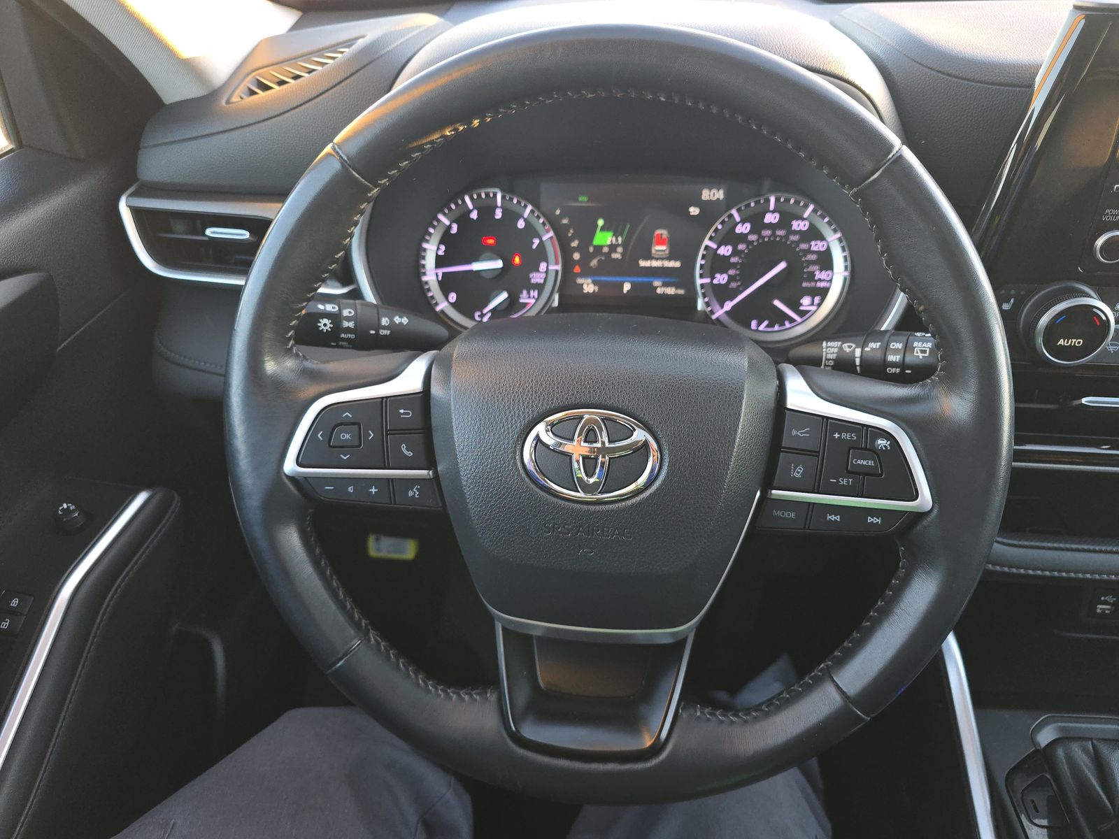 2022 Toyota Highlander XLE AWD