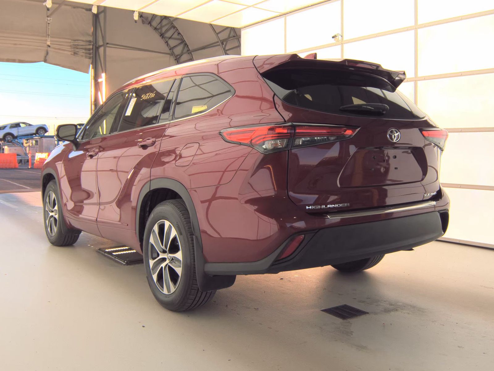 2022 Toyota Highlander XLE AWD