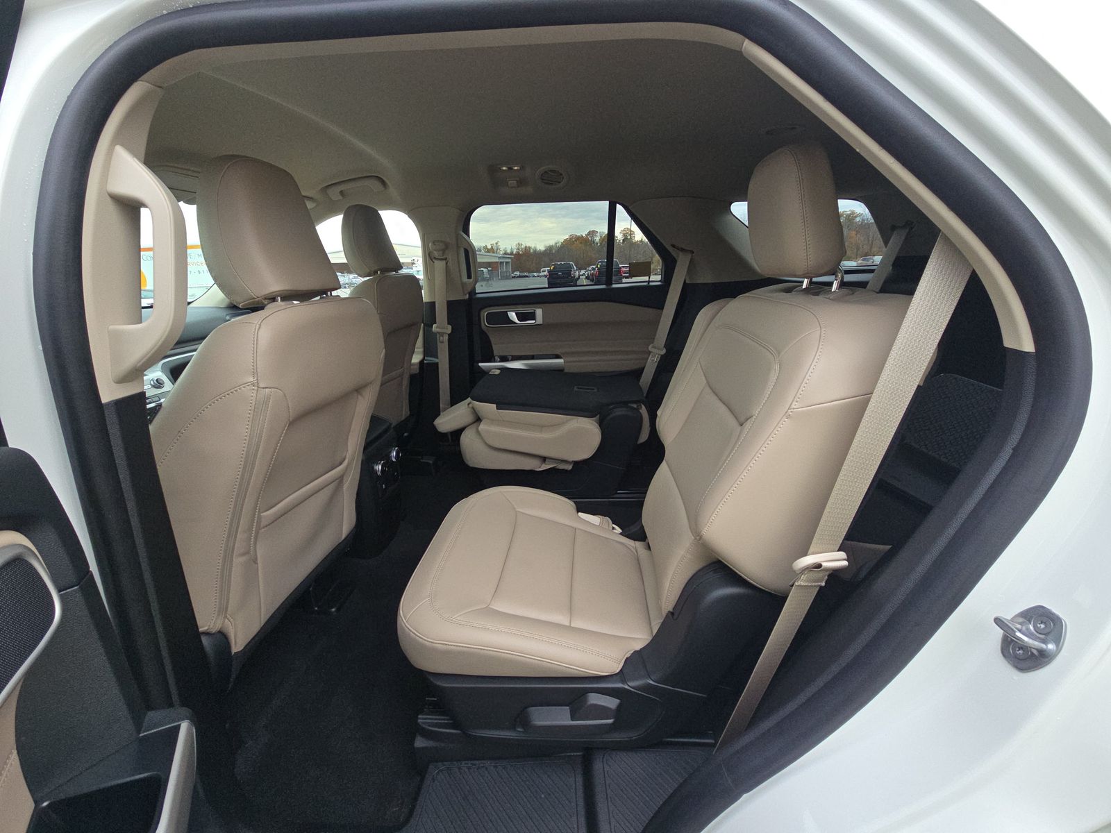 2022 Ford Explorer XLT AWD