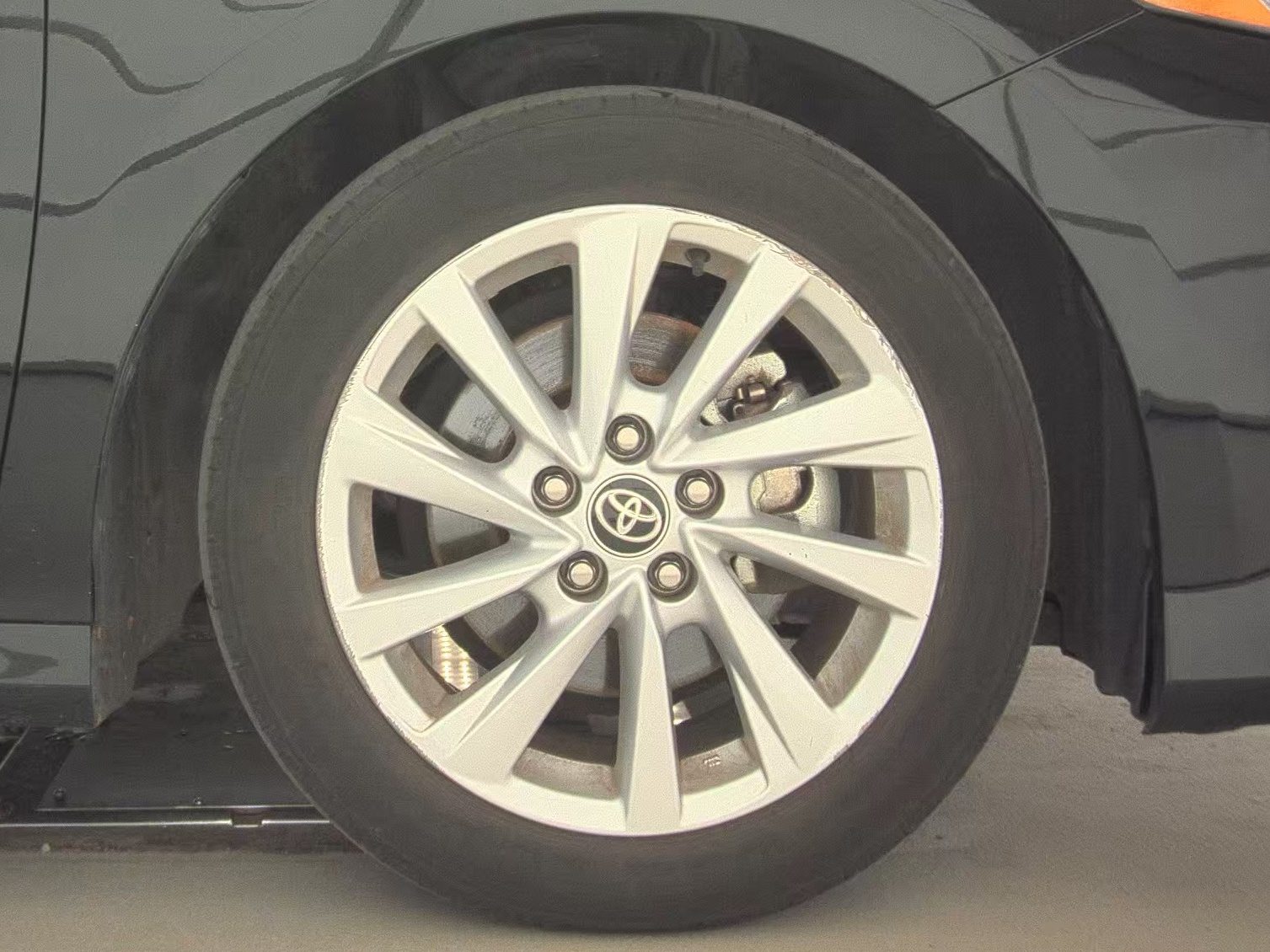 2024 Toyota Camry LE AWD