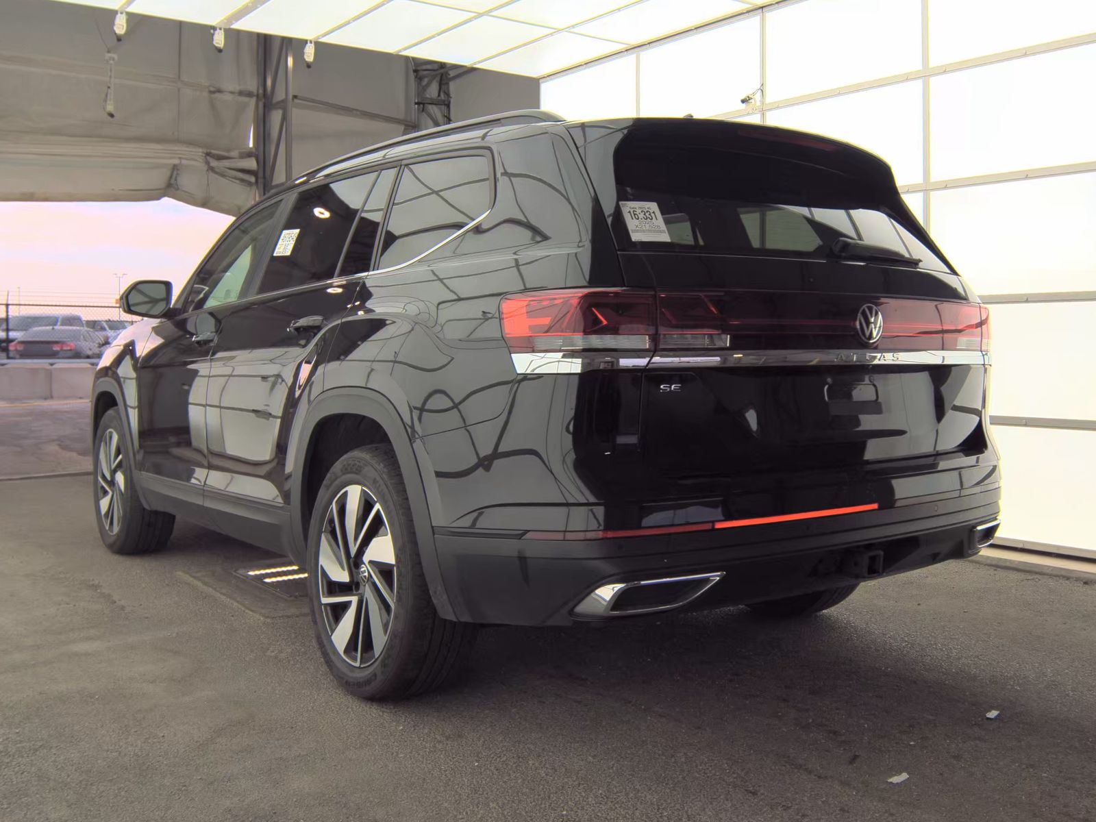 2025 Volkswagen Atlas 2.0T SE FWD