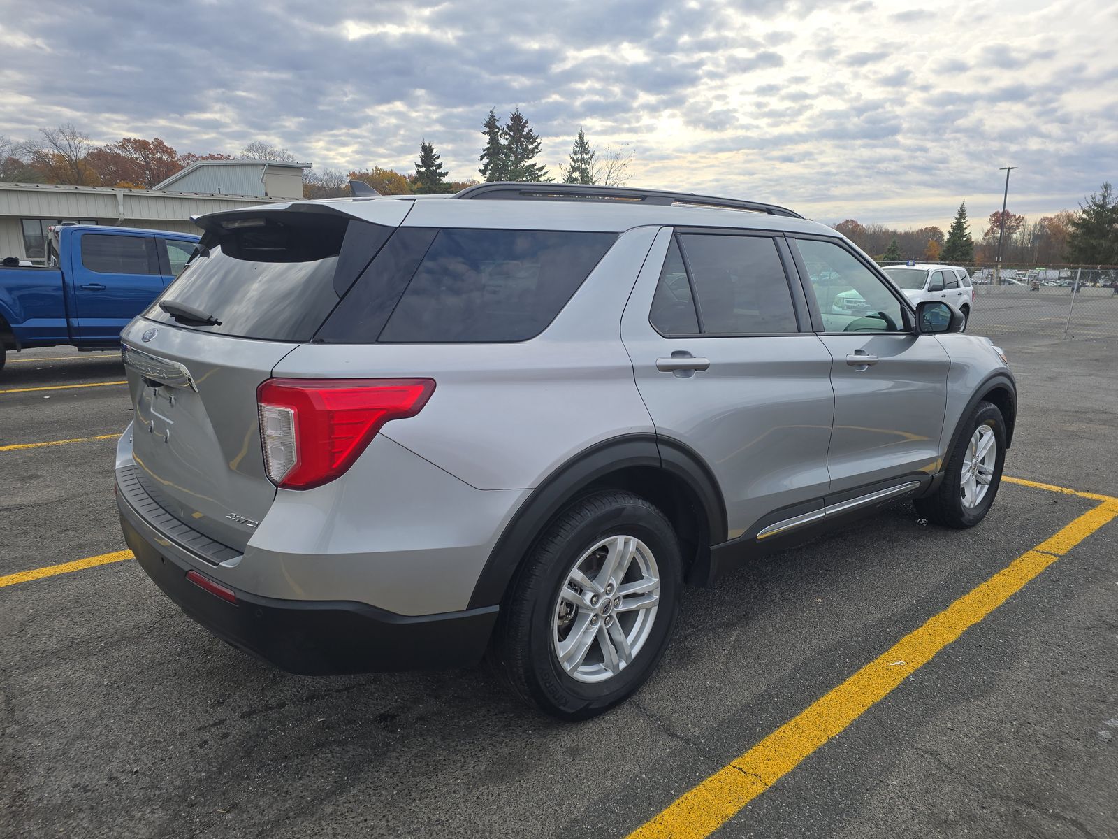 2022 Ford Explorer XLT AWD