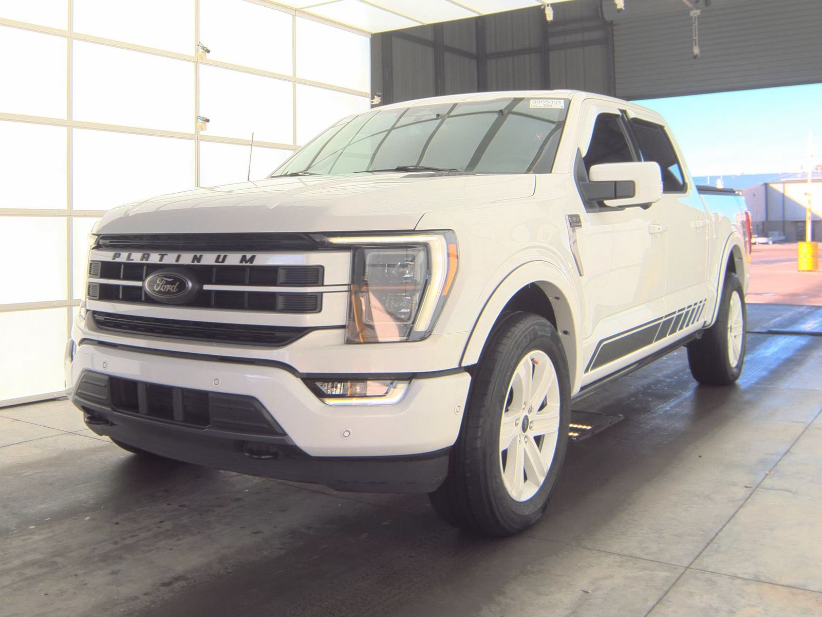 2023 Ford F-150 Hybrid Platinum AWD