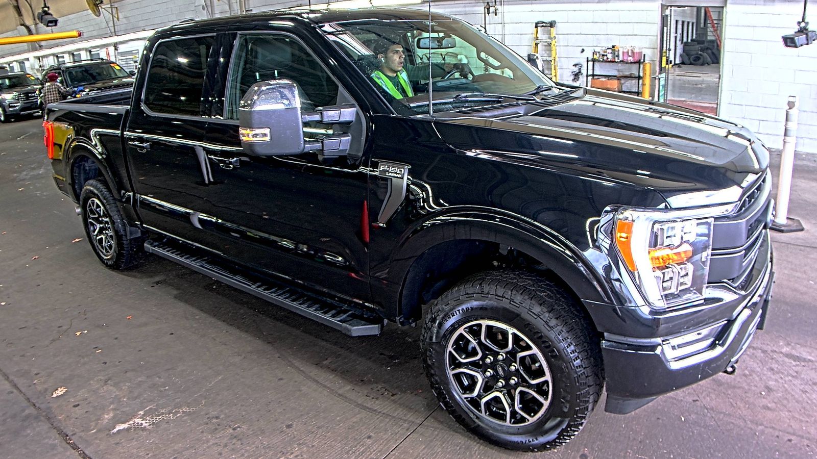 2022 Ford F-150 Lariat AWD