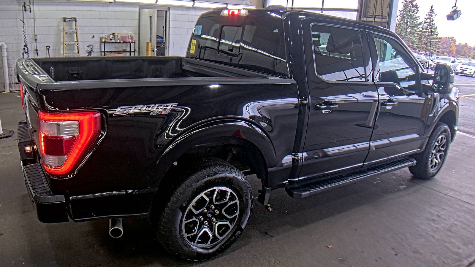2022 Ford F-150 Lariat AWD