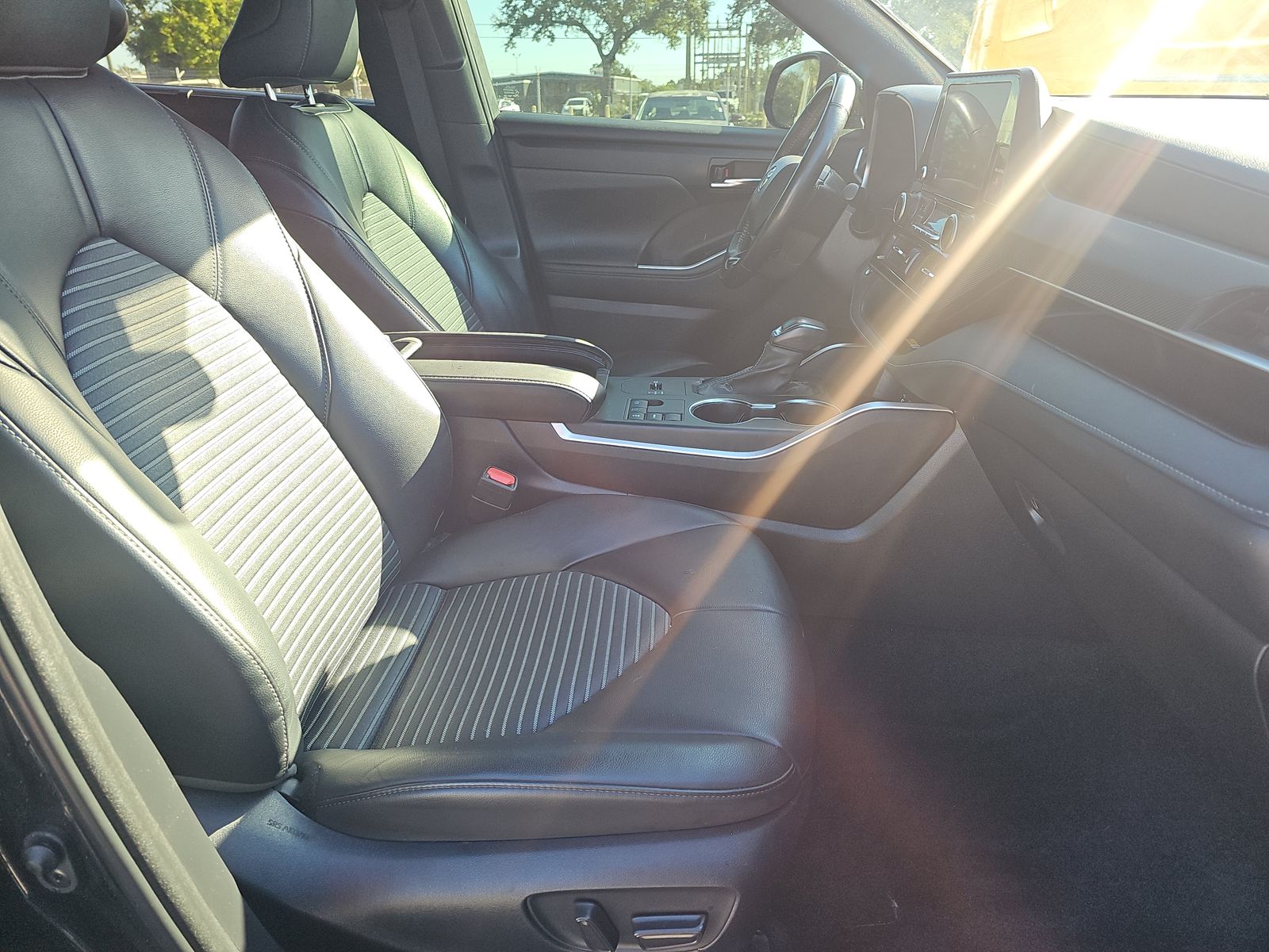 2023 Toyota Highlander XSE FWD