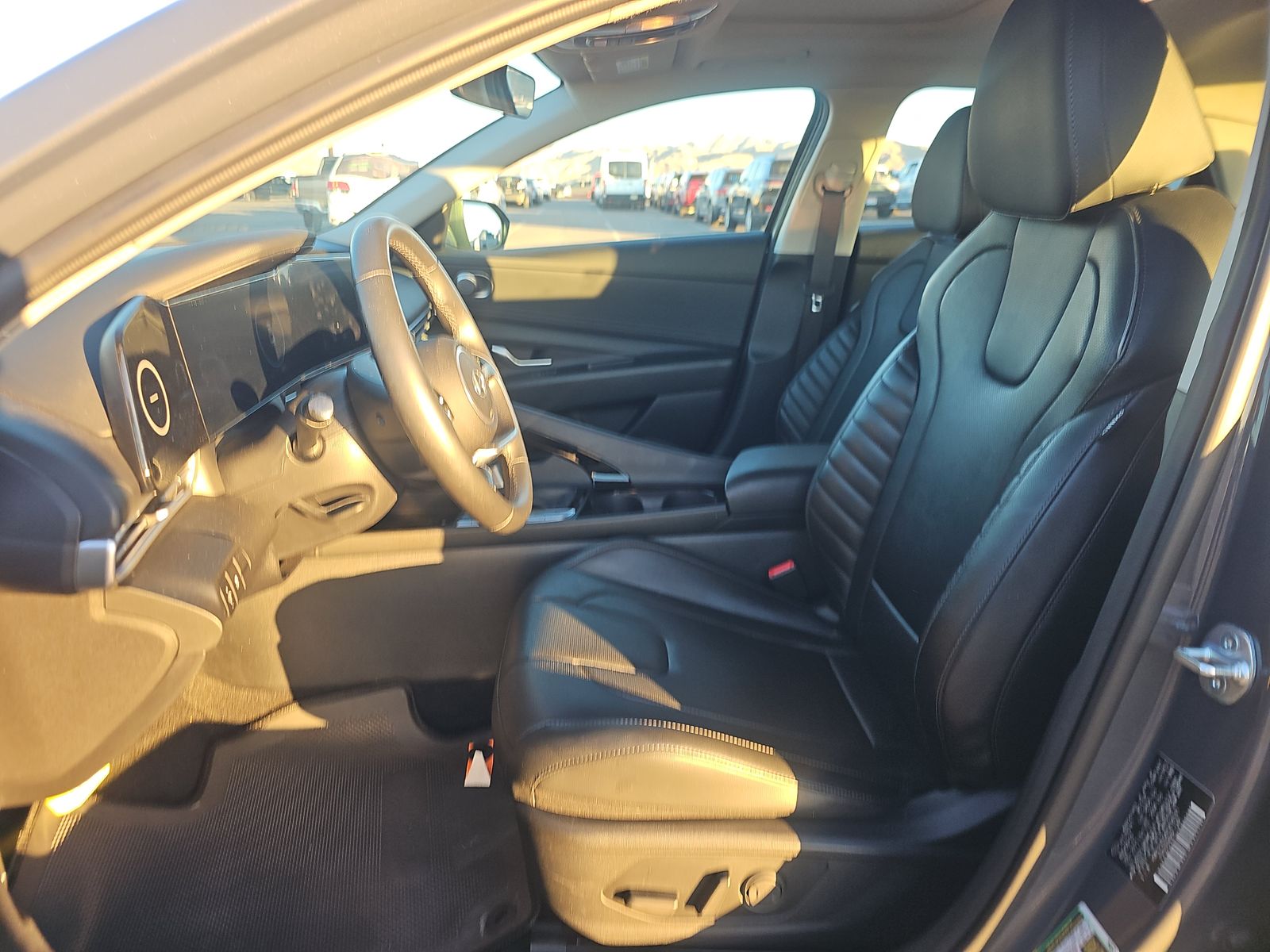 2024 Hyundai Elantra Limited FWD