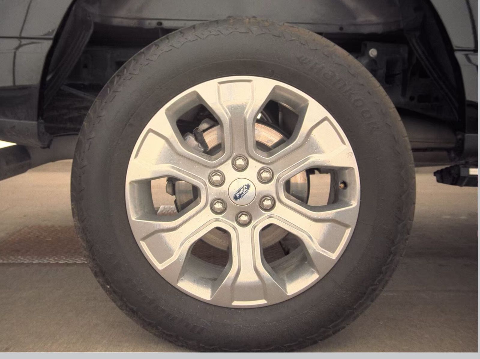 2023 Ford F-150 Platinum AWD