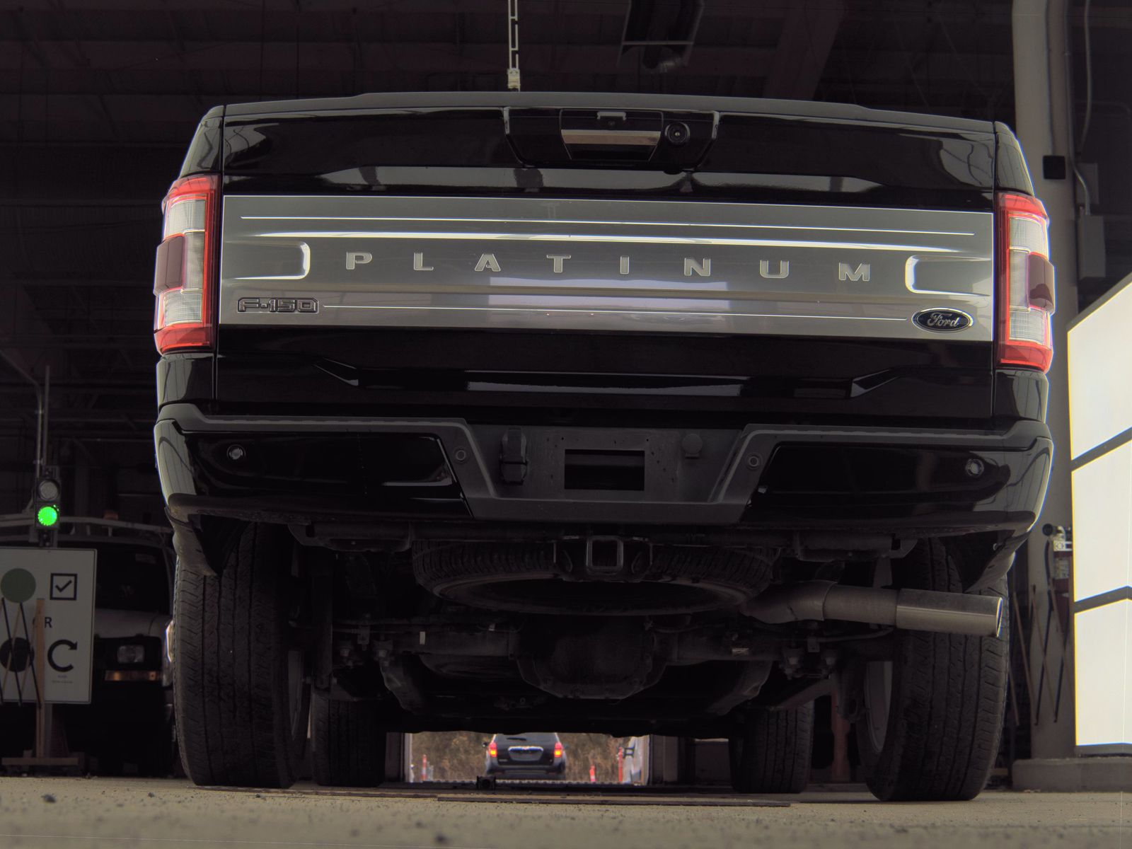 2023 Ford F-150 Platinum AWD