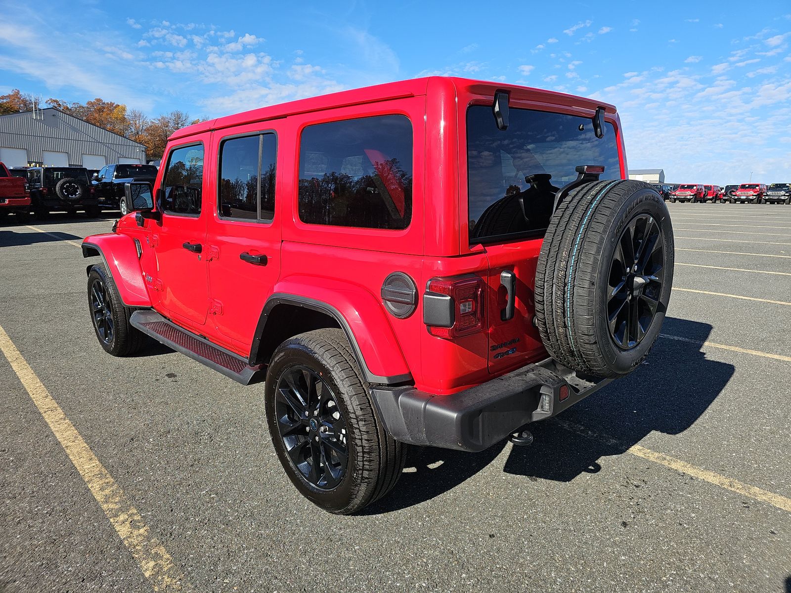 2025 Jeep Wrangler 4xe Sahara AWD