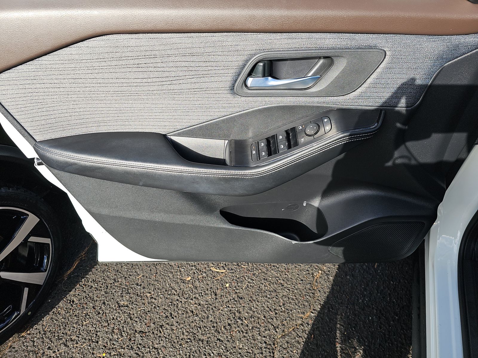 2023 Nissan Rogue SV AWD