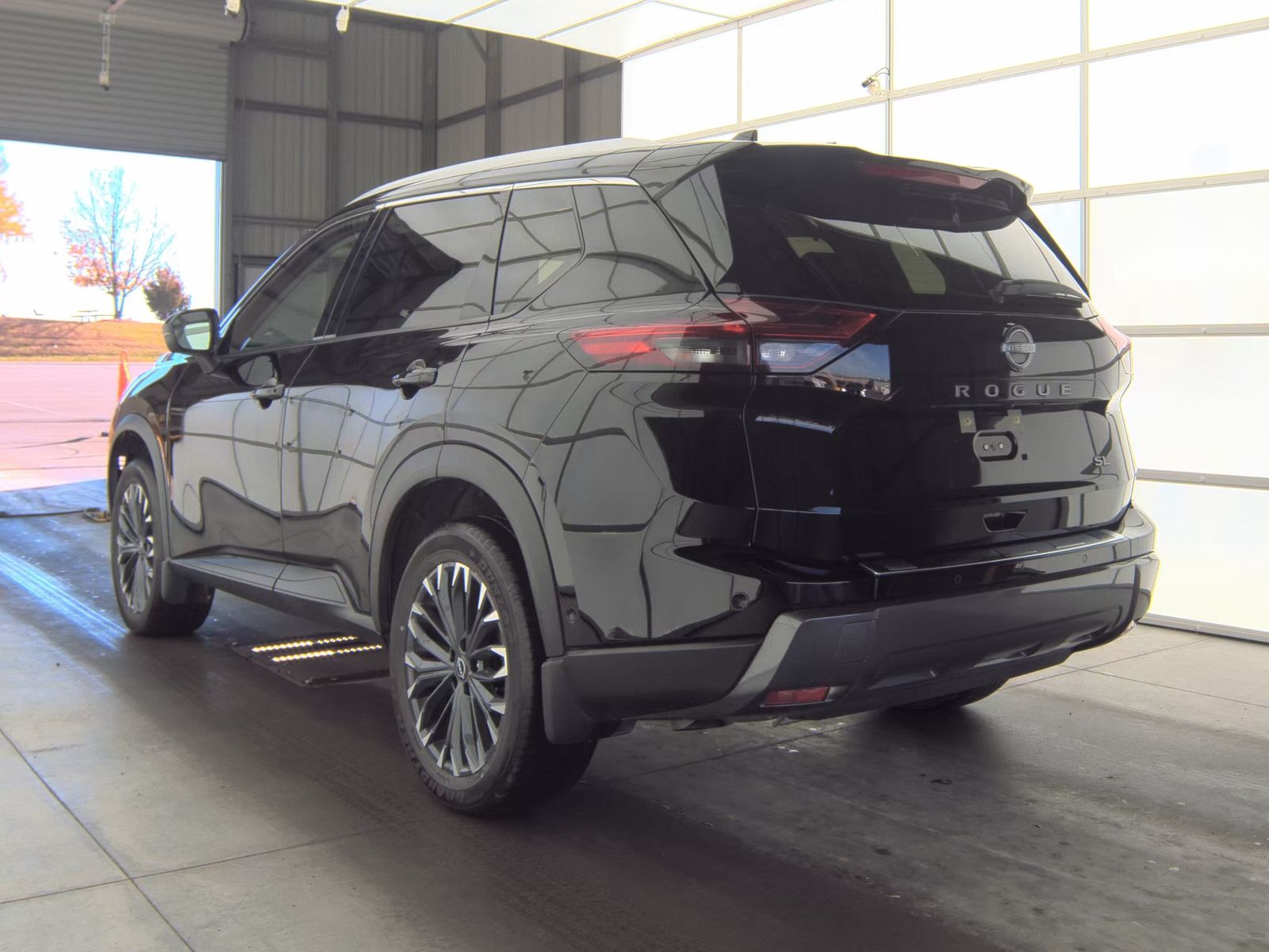 2025 Nissan Rogue SL FWD