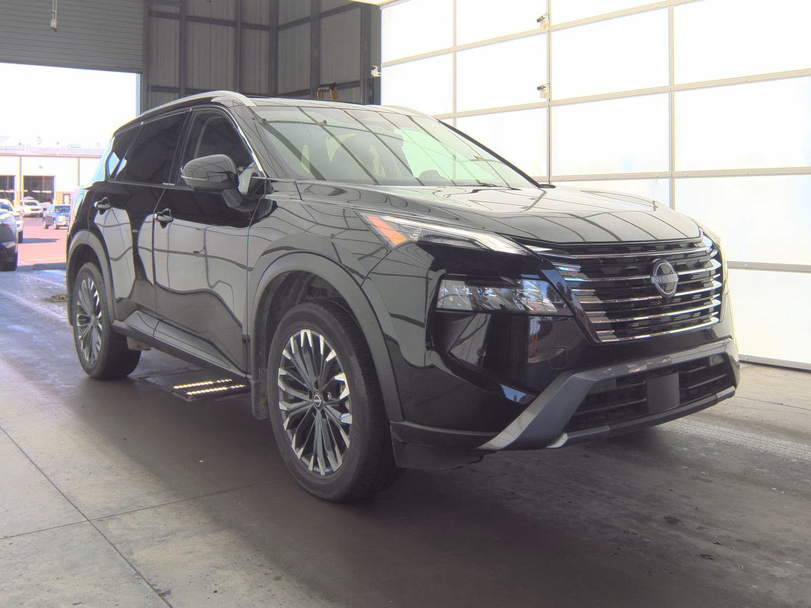 2025 Nissan Rogue SL FWD