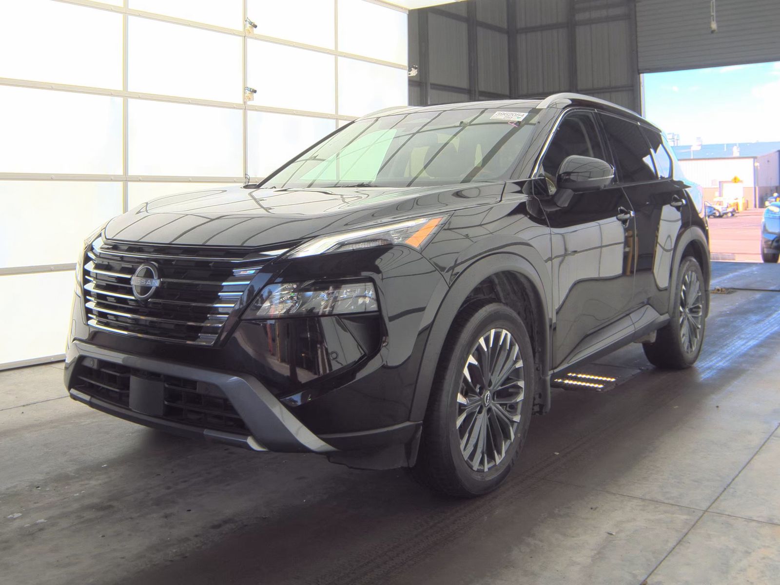 2025 Nissan Rogue SL FWD