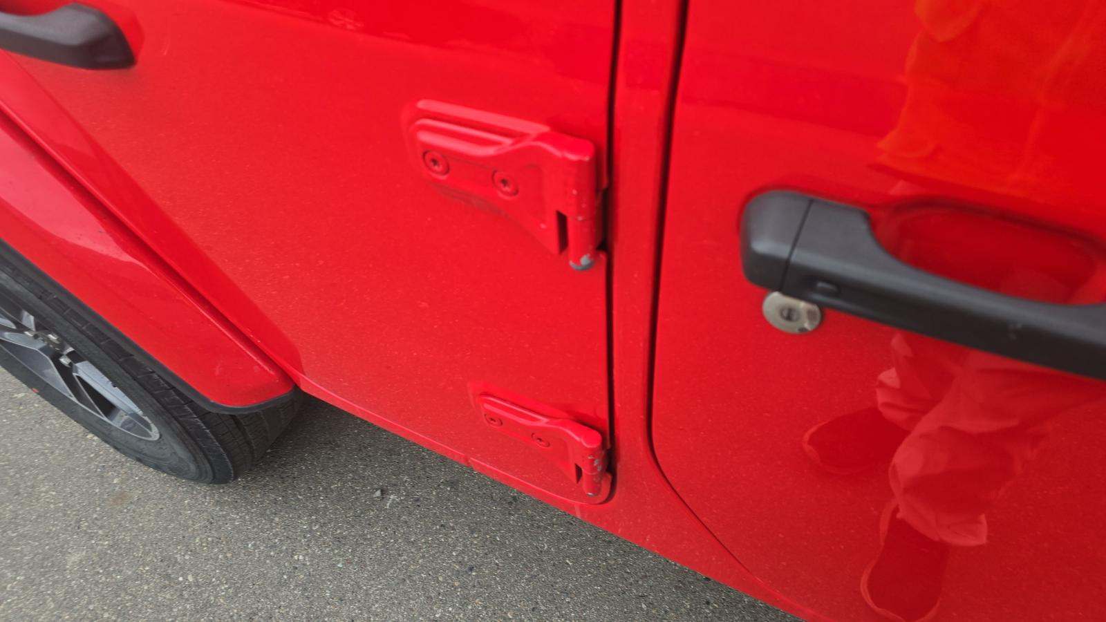 2023 Jeep Wrangler Sahara AWD