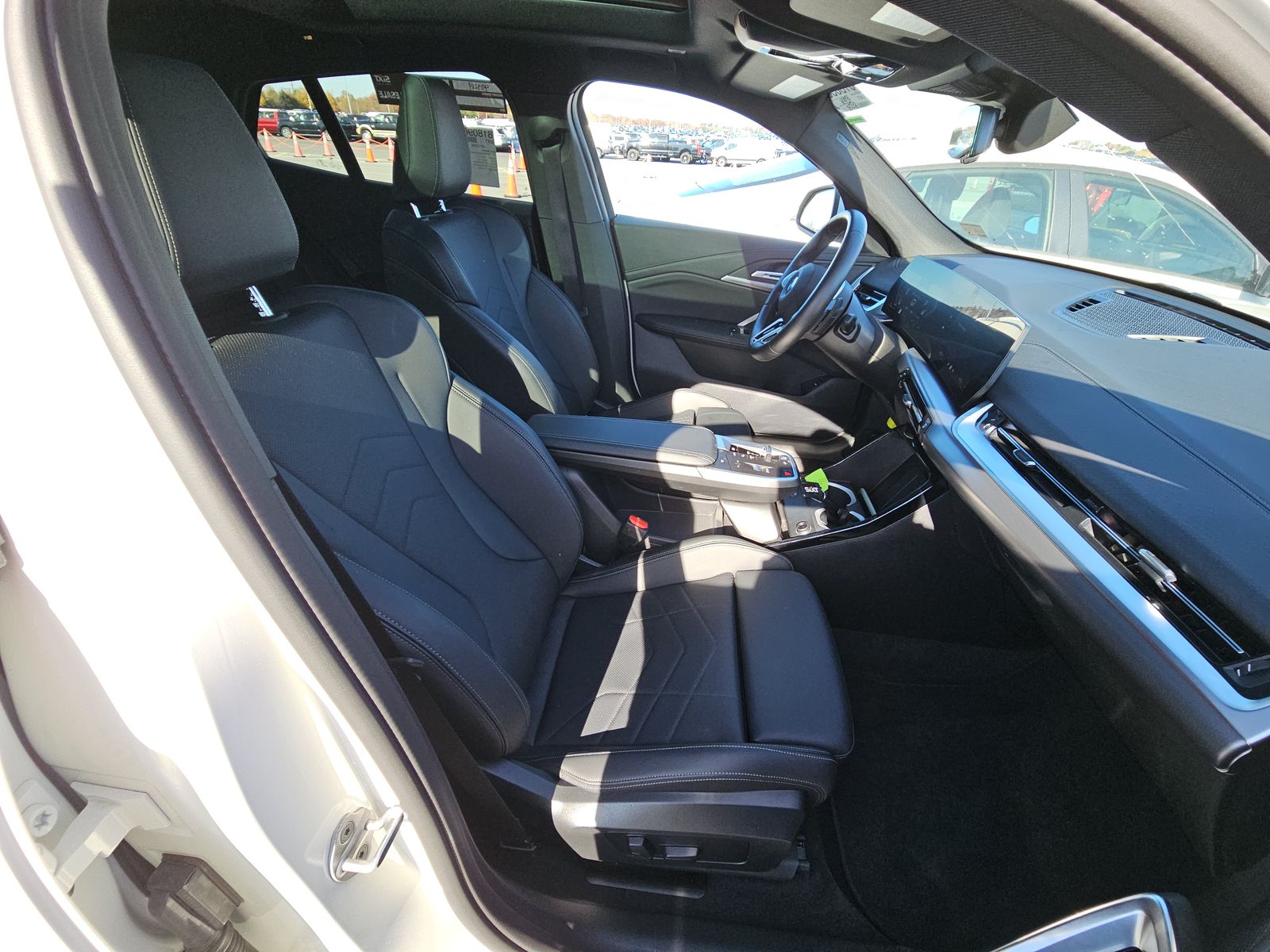 2025 BMW X2 xDrive28i AWD