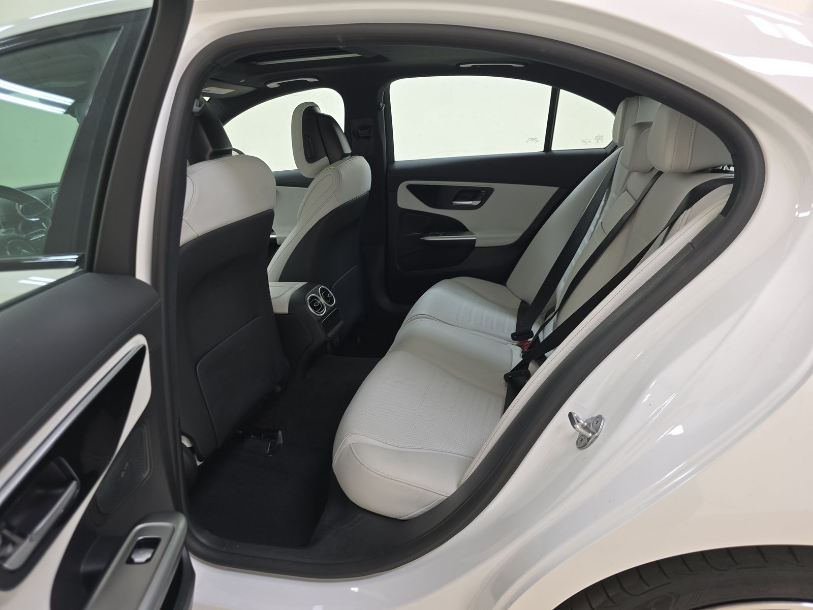 2022 Mercedes-Benz C-Class C 300 RWD