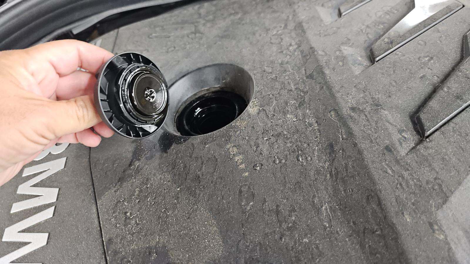 2024 BMW 5 Series 530i RWD