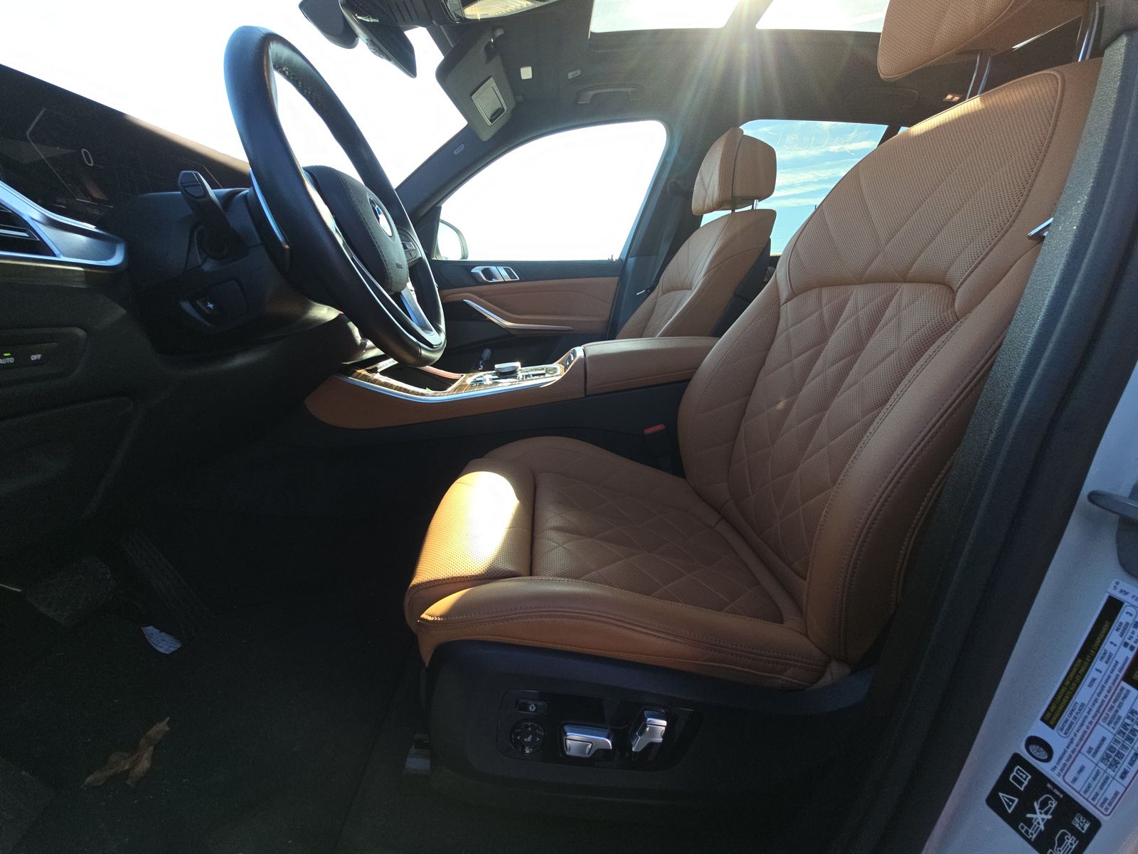 2025 BMW X5 xDrive40i AWD