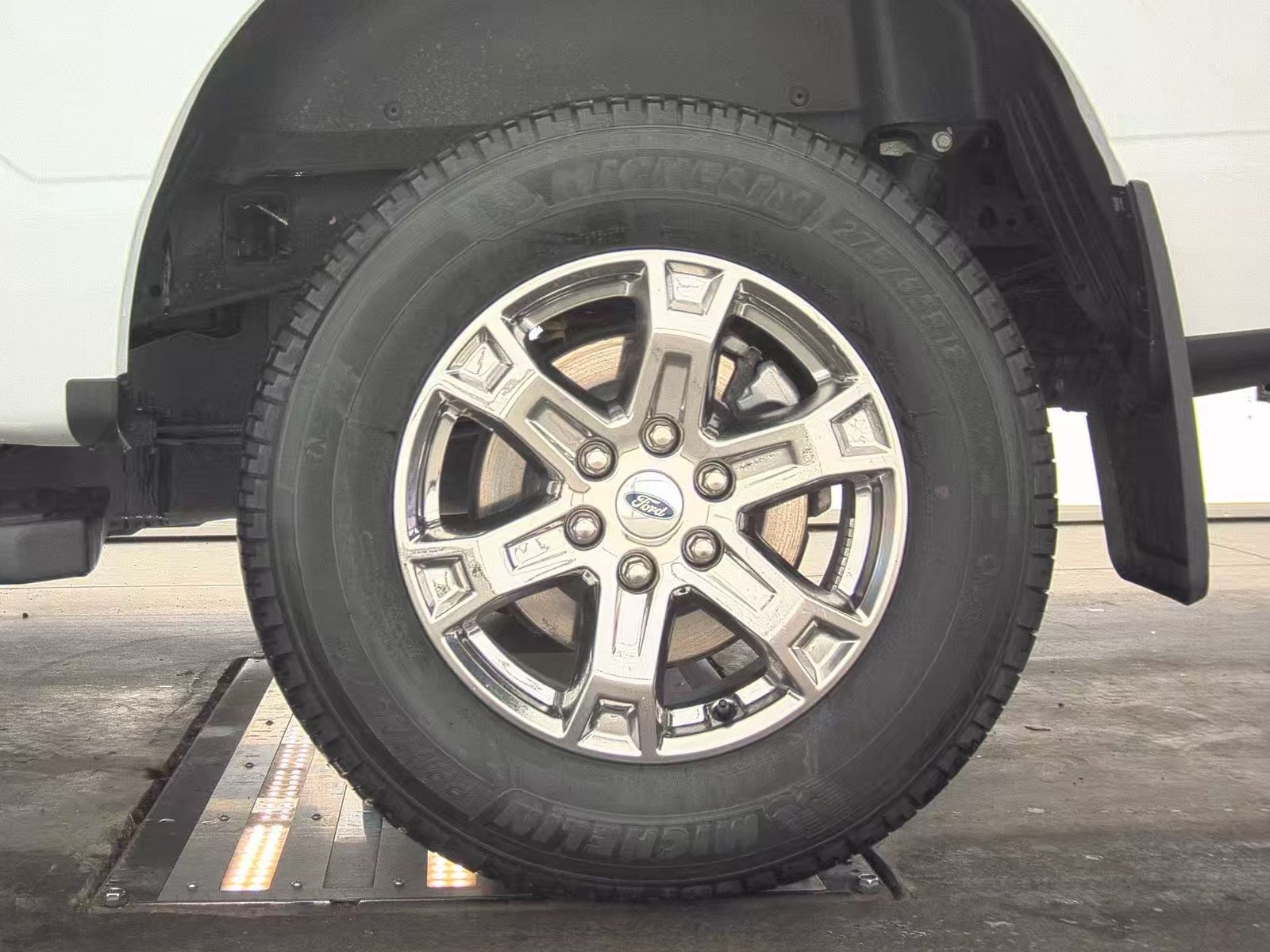 2023 Ford F-150 Hybrid XLT AWD