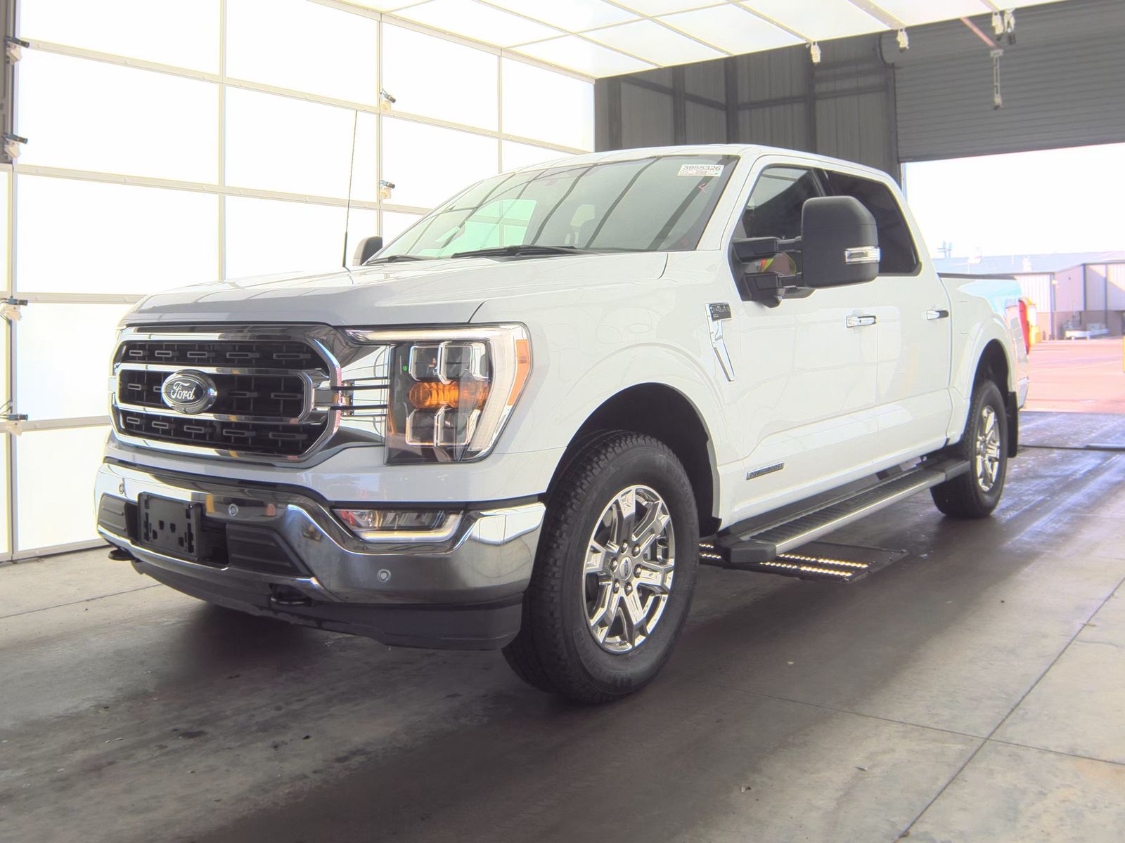 2023 Ford F-150 Hybrid XLT AWD
