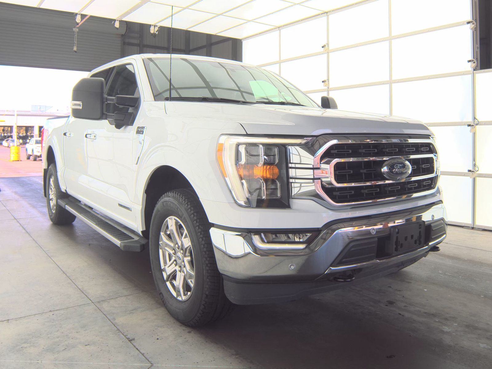 2023 Ford F-150 Hybrid XLT AWD