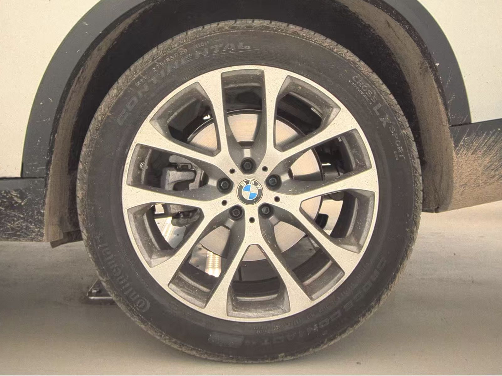 2025 BMW X5 xDrive40i AWD