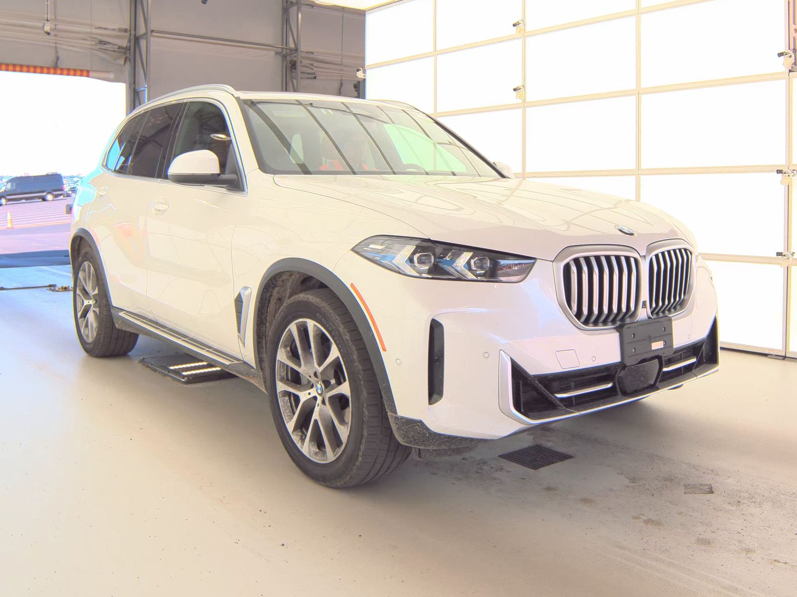 2025 BMW X5 xDrive40i AWD