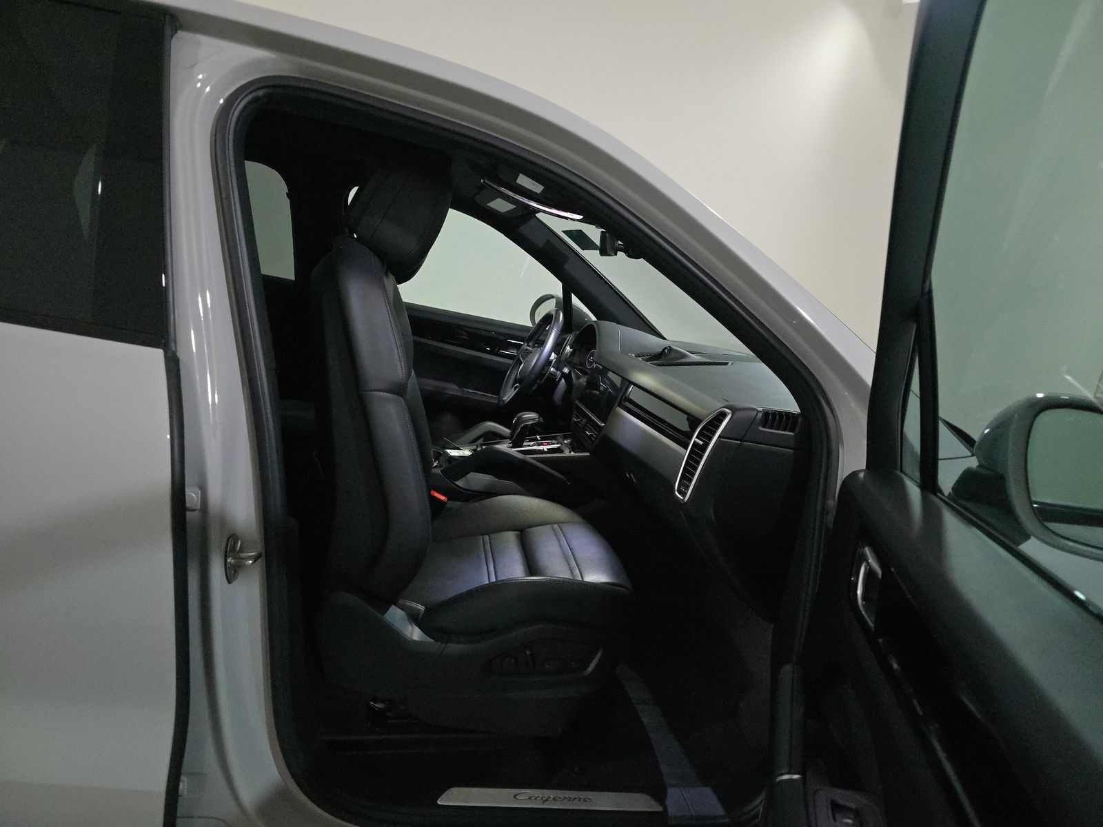 2022 Porsche Cayenne Base AWD