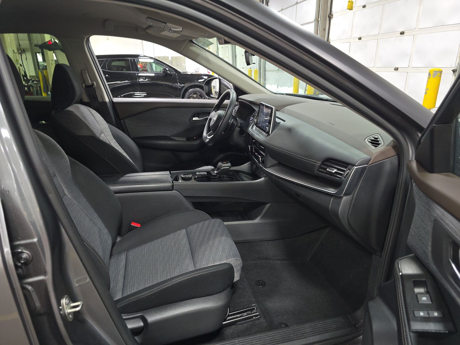 2023 Nissan Rogue SV AWD