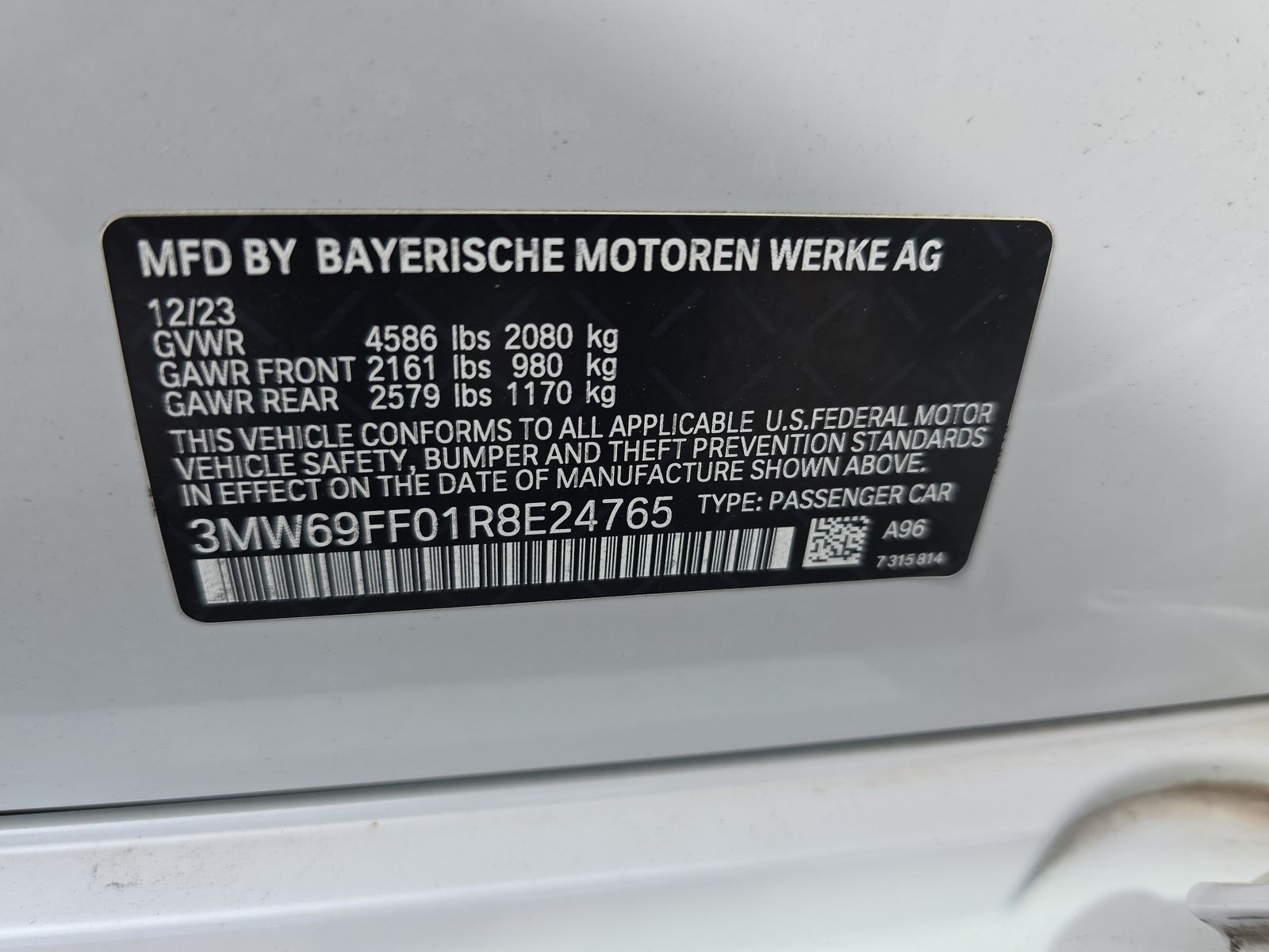 2024 BMW 3 Series 330i RWD