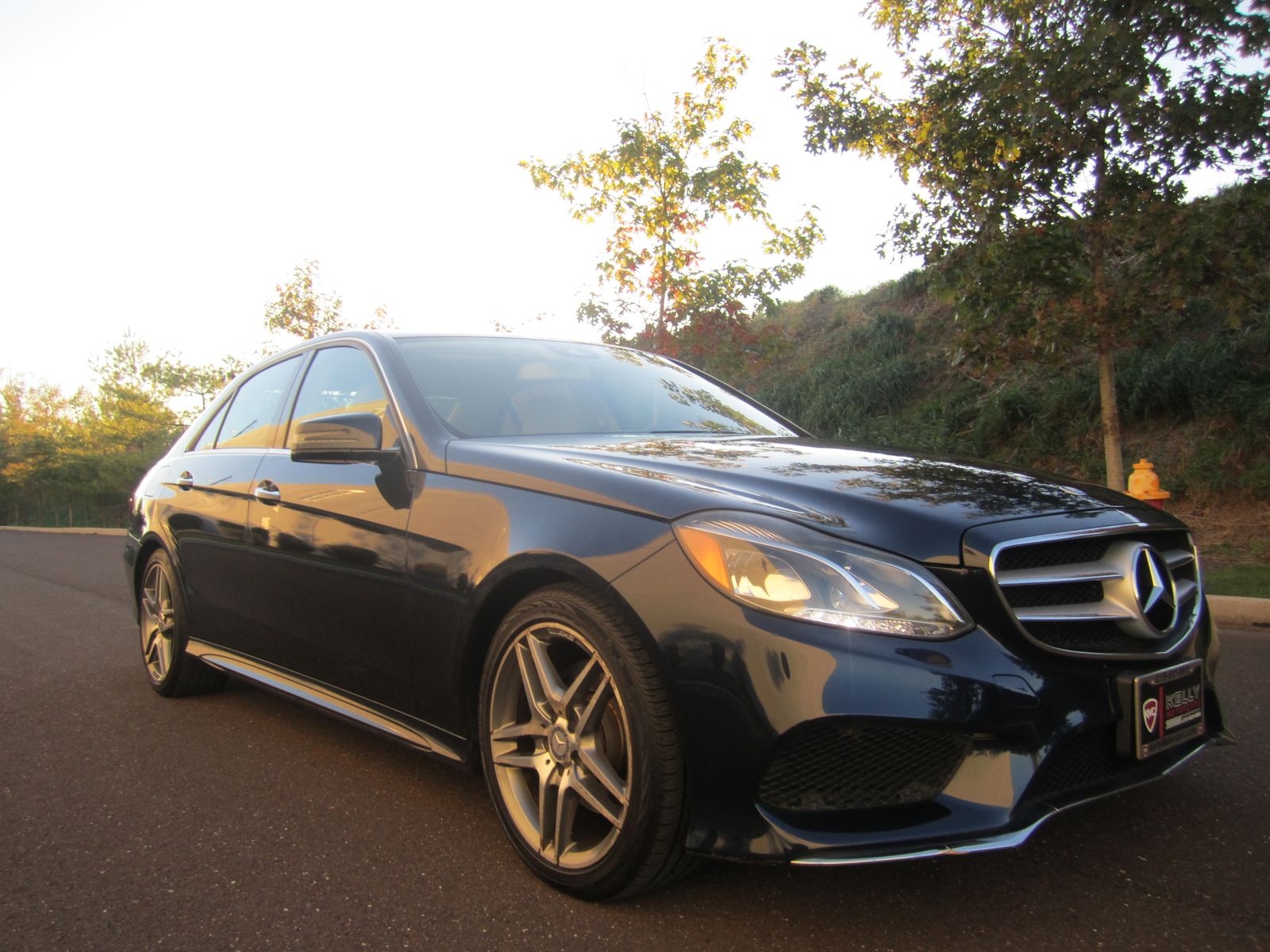 MERCEDES-BENZ E-CLASS - 3