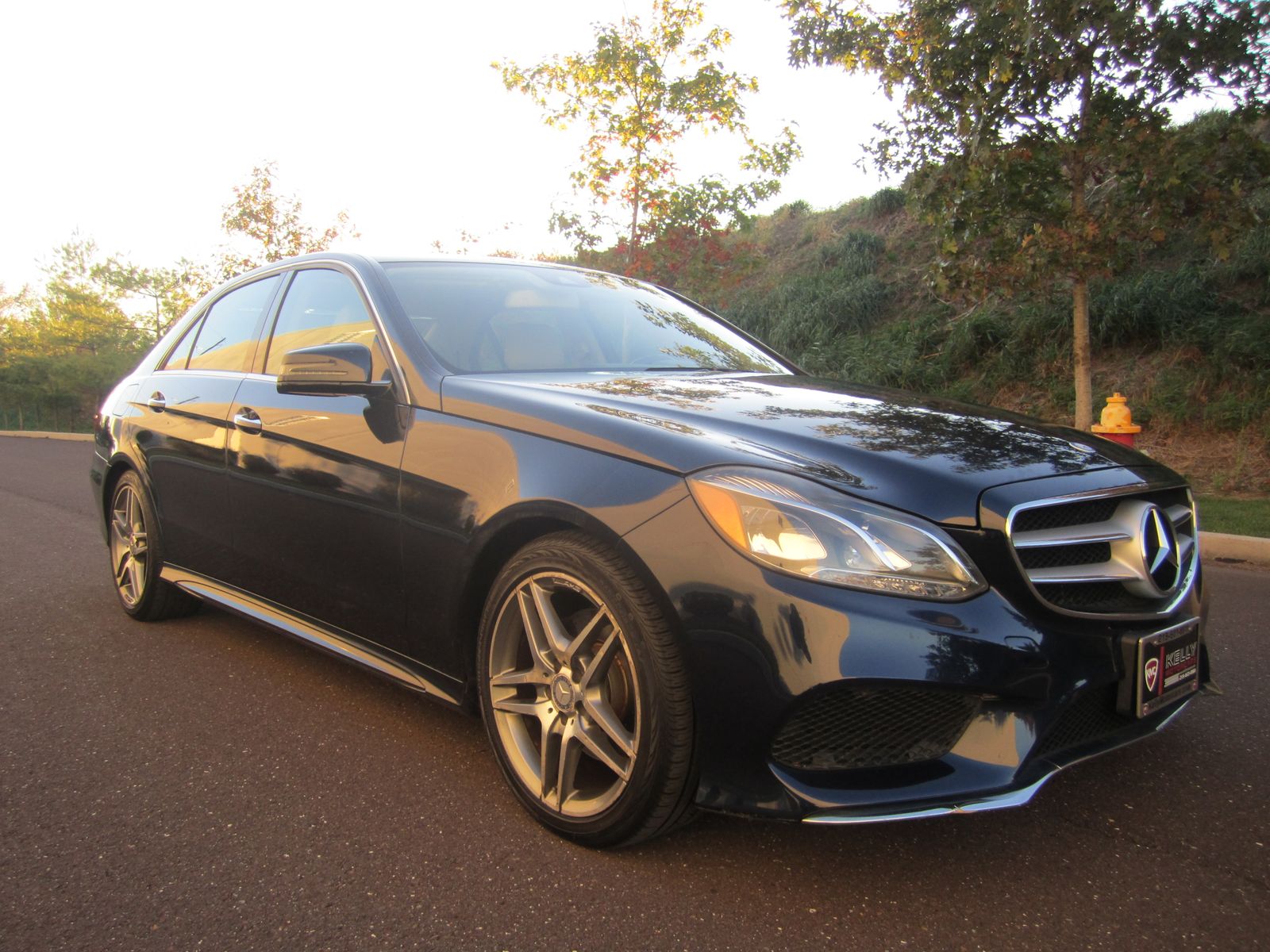 MERCEDES-BENZ E-CLASS - 5