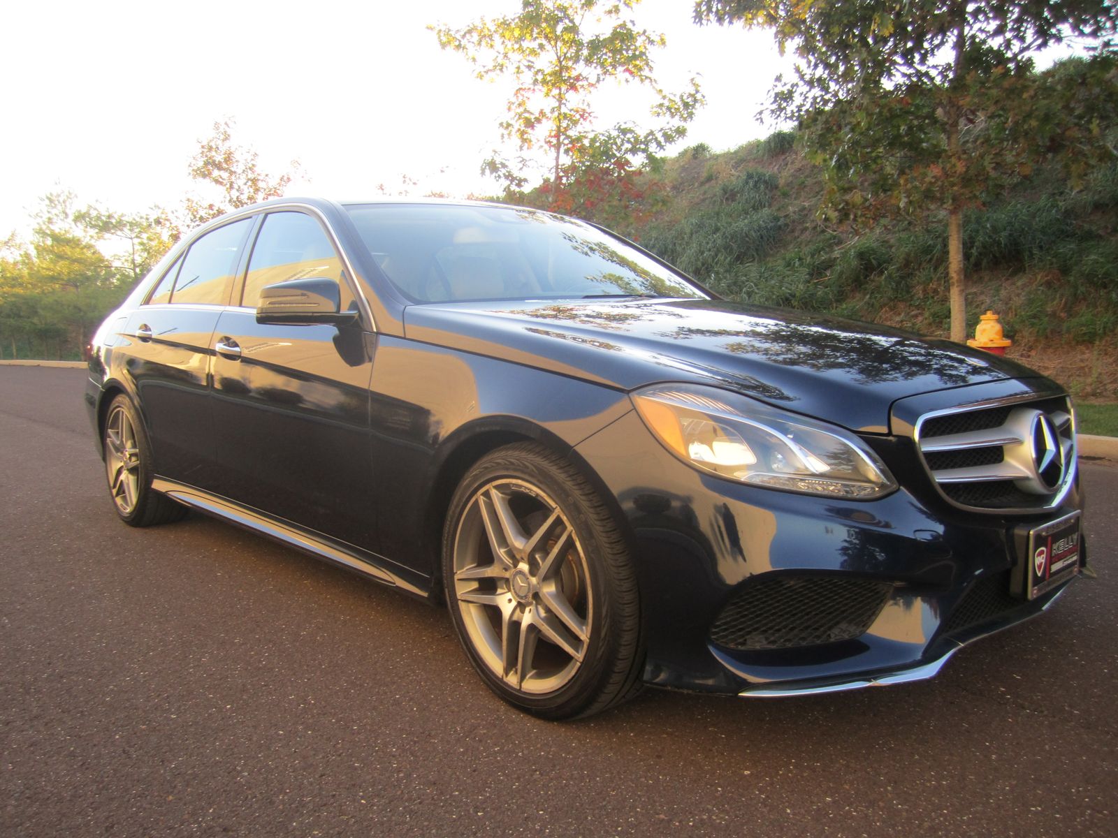 MERCEDES-BENZ E-CLASS - 6