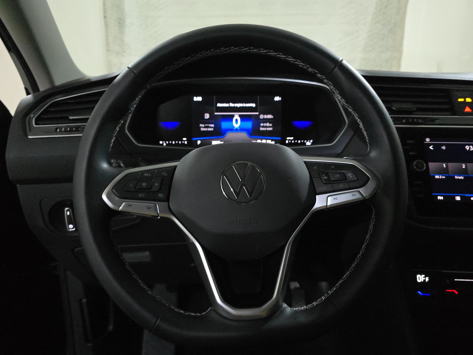 2024 Volkswagen Tiguan 2.0T SE FWD