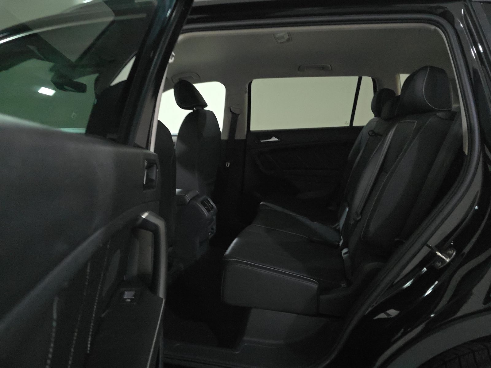 2024 Volkswagen Tiguan 2.0T SE FWD