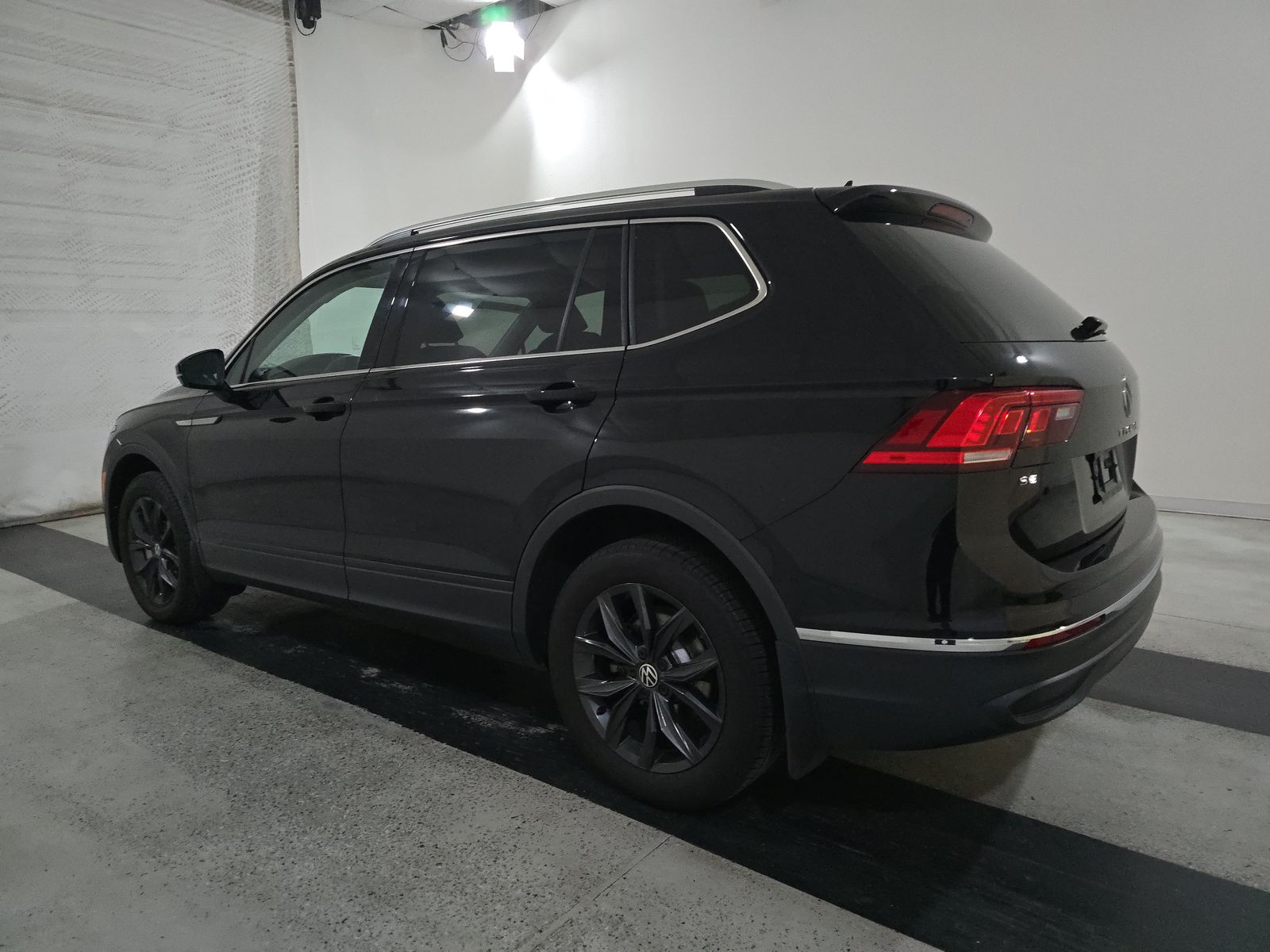 2024 Volkswagen Tiguan 2.0T SE FWD