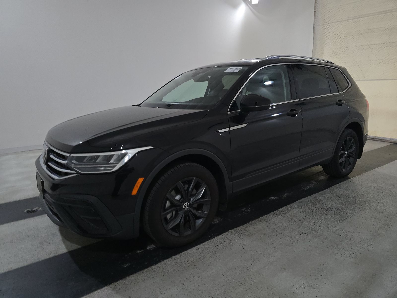 2024 Volkswagen Tiguan 2.0T SE FWD