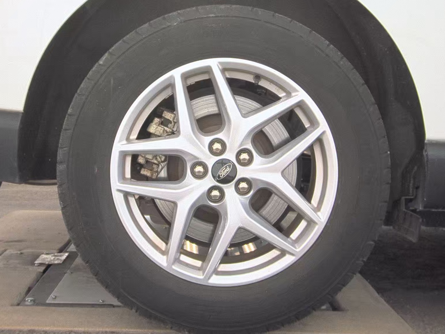 2023 Ford Edge SEL AWD