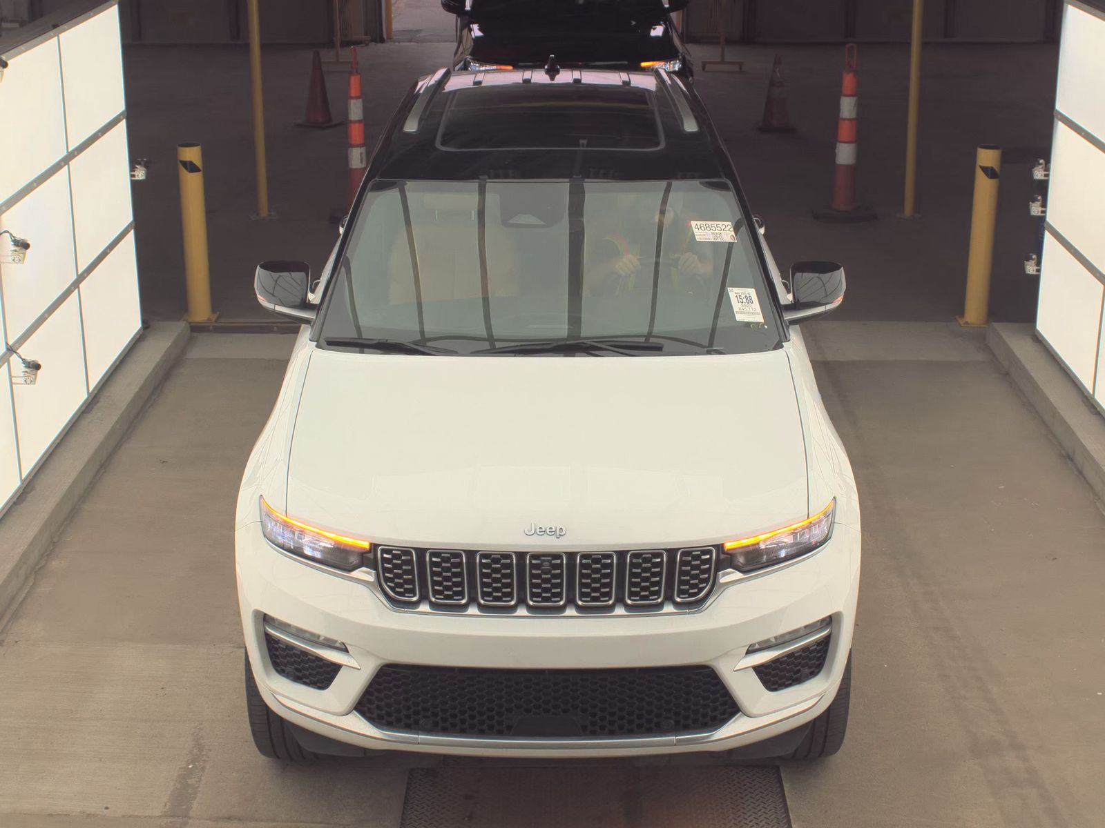 2022 Jeep Grand Cherokee 4xe Summit Reserve AWD